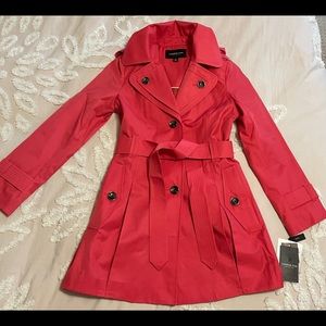 Hooded water-resistant trench coat